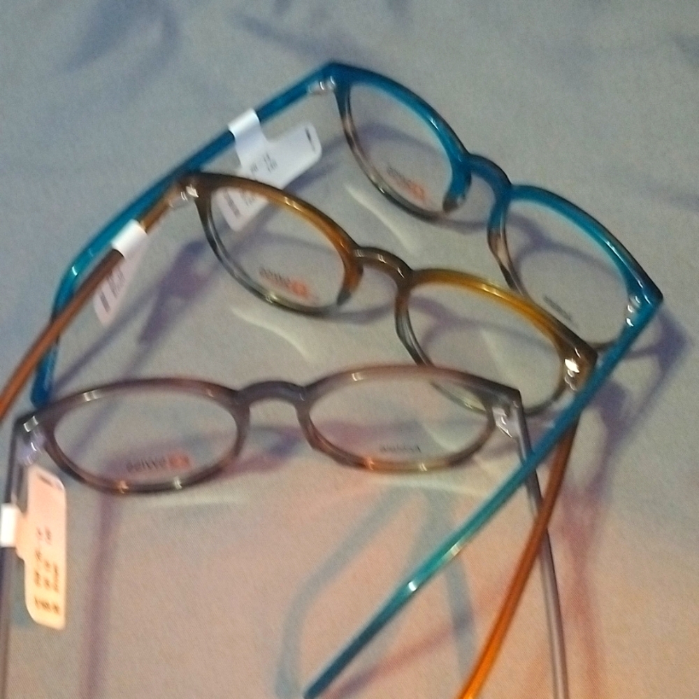 SWISS EYEWEAR. Authentic. 3 New Pairs Of High Tech Material Posh.
